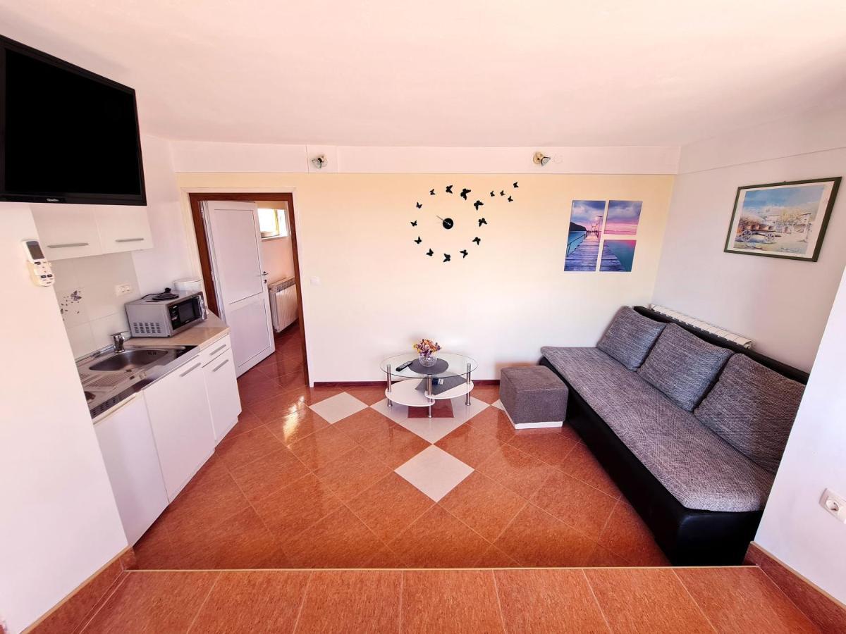 Guesthouse Casa Barbaro روفينجسكو سيلو المظهر الخارجي الصورة