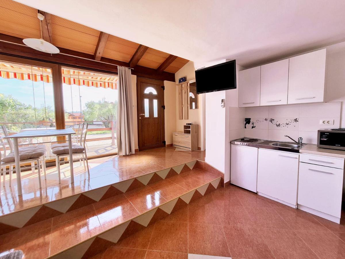 Guesthouse Casa Barbaro روفينجسكو سيلو المظهر الخارجي الصورة