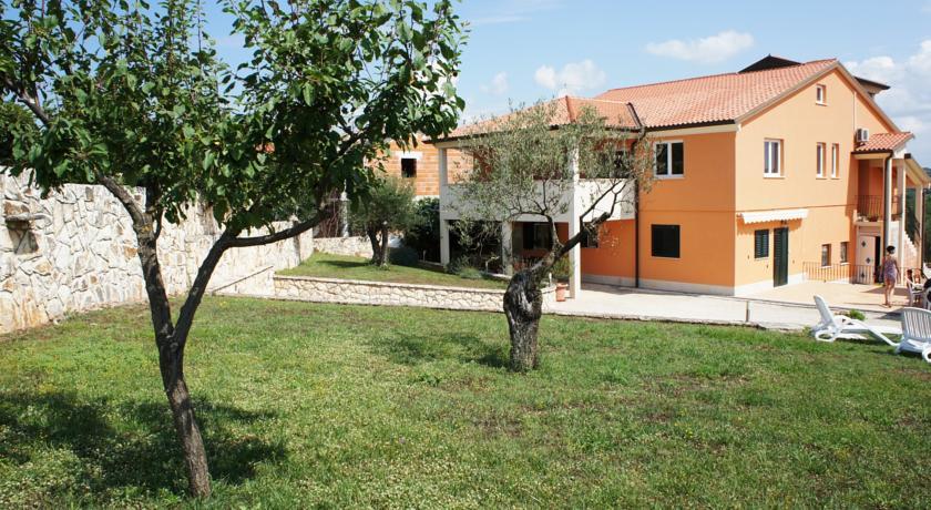 Guesthouse Casa Barbaro روفينجسكو سيلو المظهر الخارجي الصورة