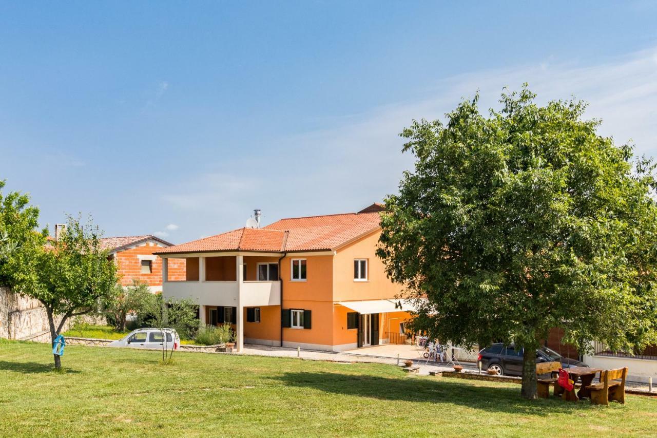 Guesthouse Casa Barbaro روفينجسكو سيلو المظهر الخارجي الصورة